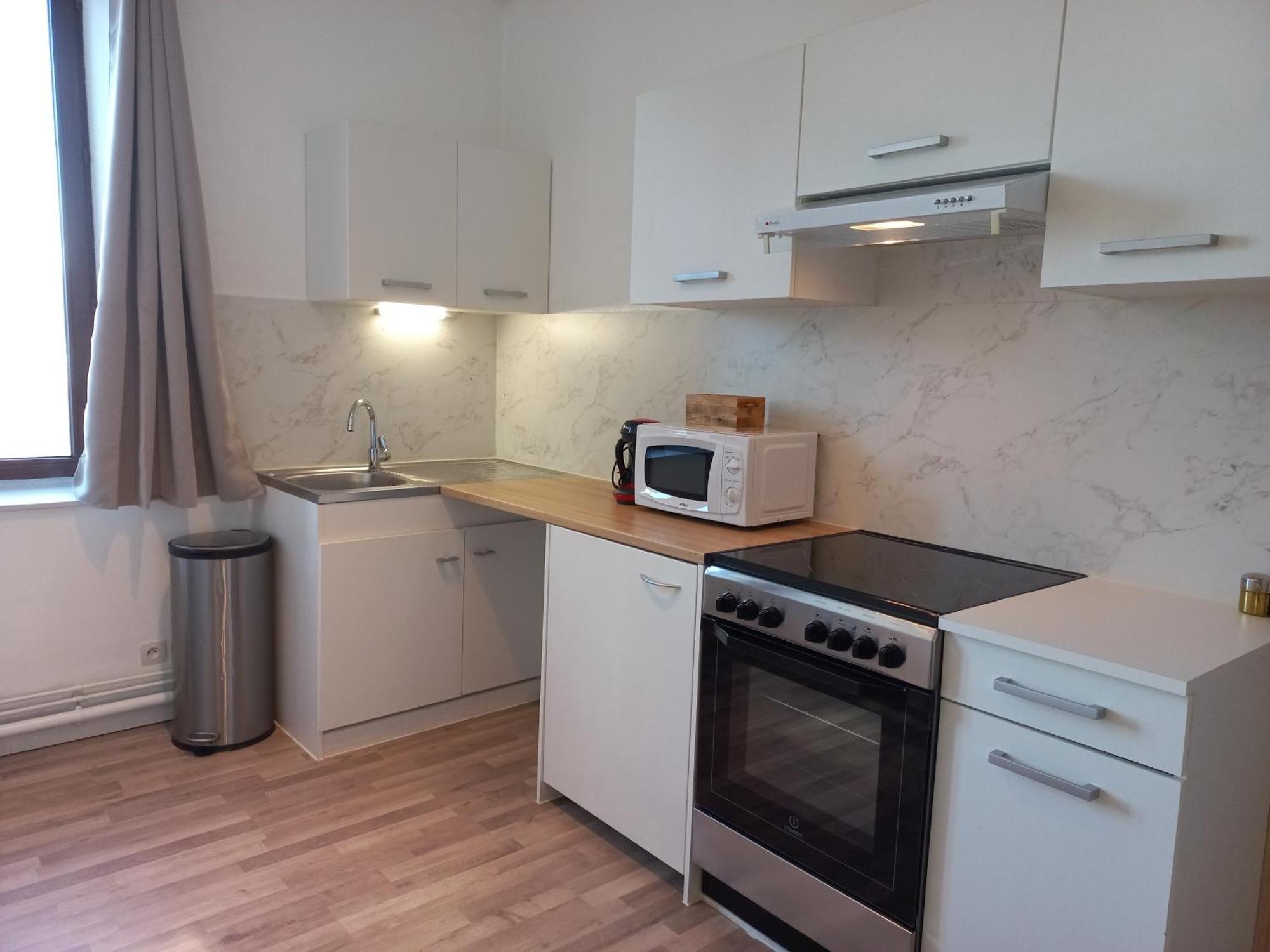 Appartement Les Iris, Au Calme, Proche Du Centre เรเมียร์มอง ภายนอก รูปภาพ